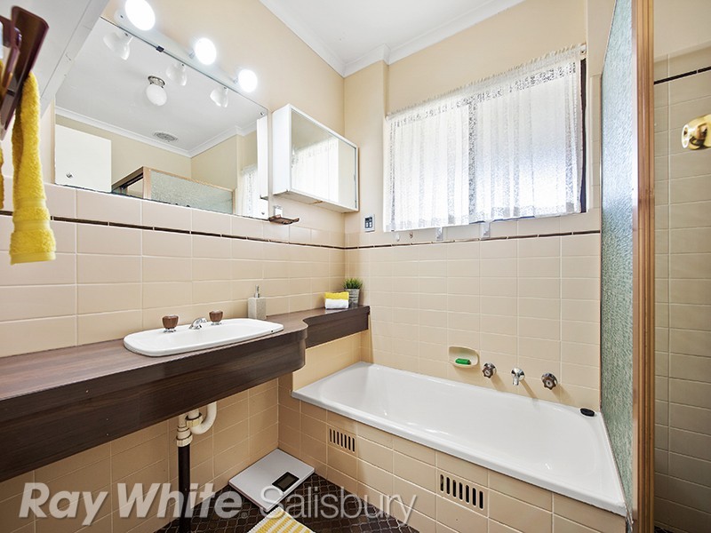 5 Stanley Avenue, Salisbury SA 5108