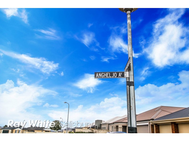 5 Angheljo Avenue, Munno Para West SA 5115