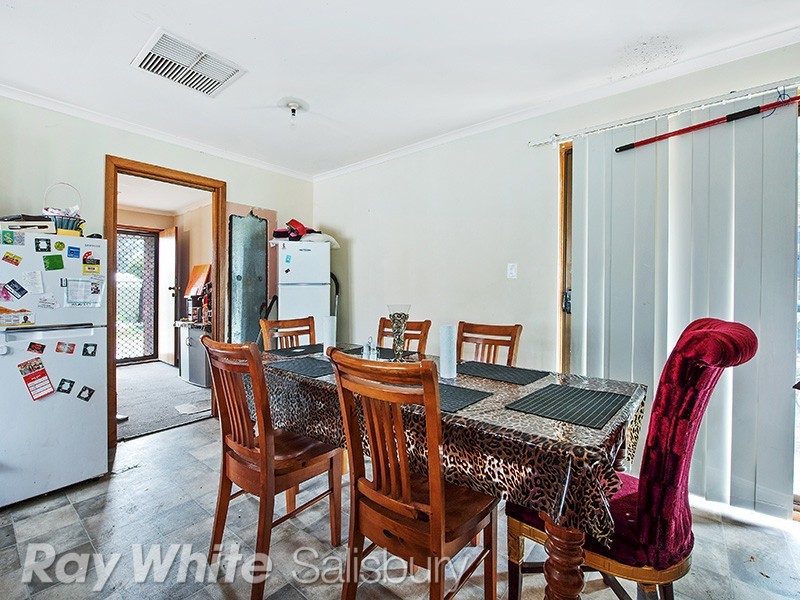 33 Magdalena Crescent, Paralowie SA 5108