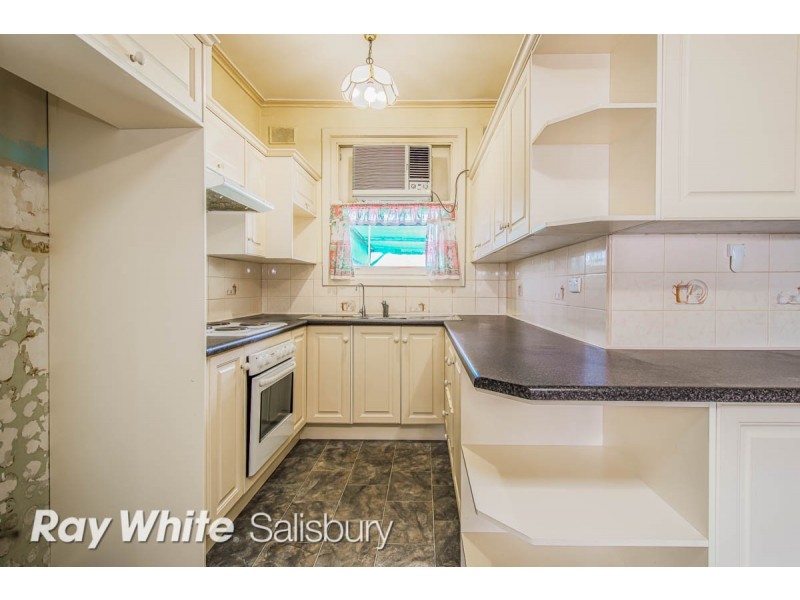 51 Mahood Street, Elizabeth Grove SA 5112