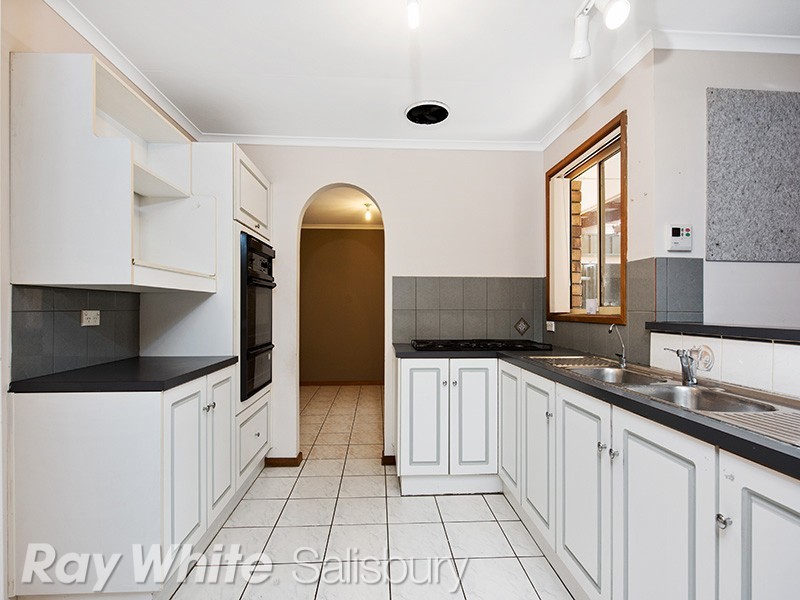 122 Liberator Drive, Paralowie SA 5108