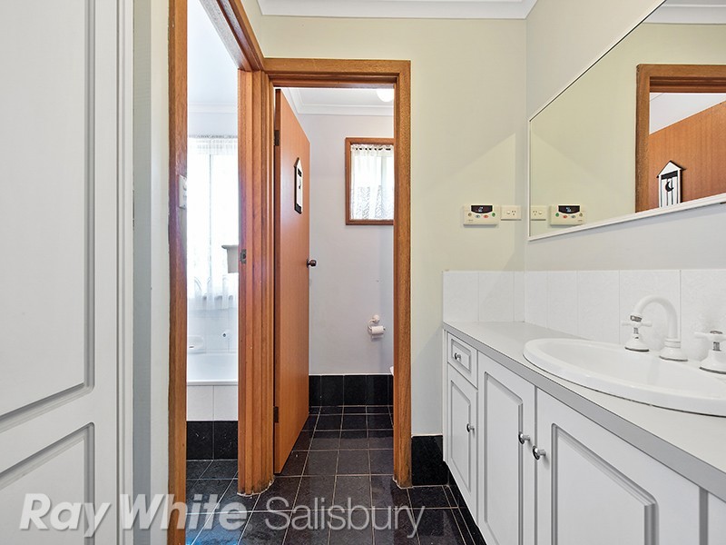 122 Liberator Drive, Paralowie SA 5108