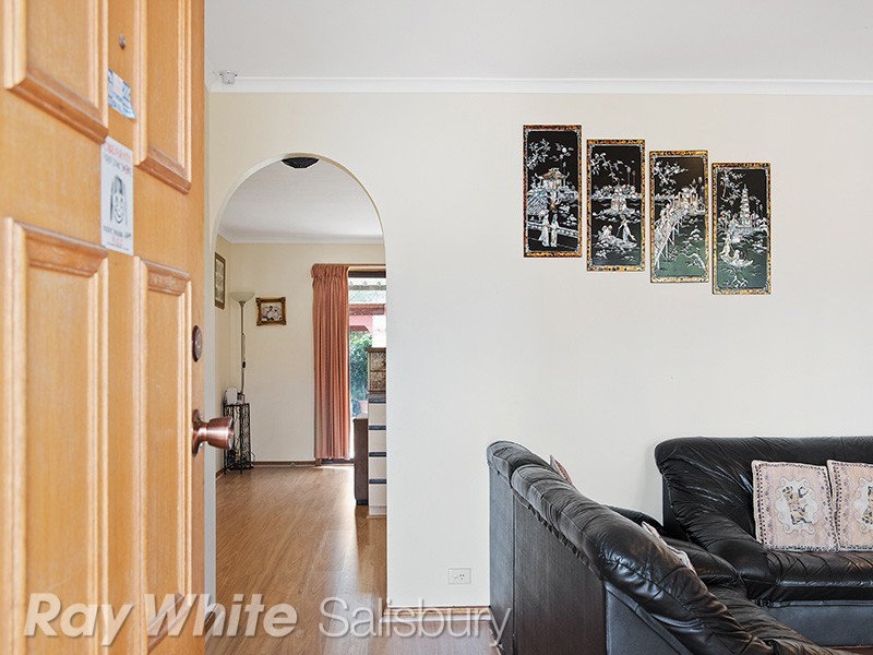 25 Browning Crescent, Parafield Gardens SA 5107