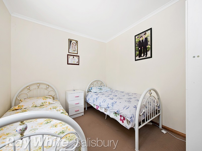 25 Browning Crescent, Parafield Gardens SA 5107