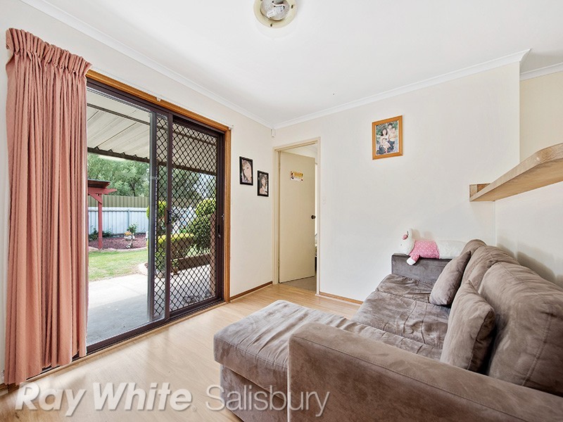 25 Browning Crescent, Parafield Gardens SA 5107