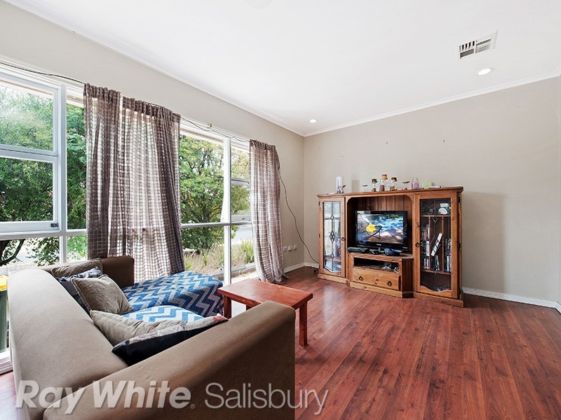 1 Frith Street, Elizabeth Grove SA 5112