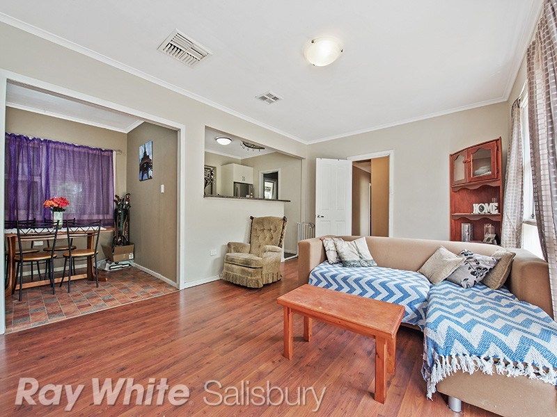 1 Frith Street, Elizabeth Grove SA 5112