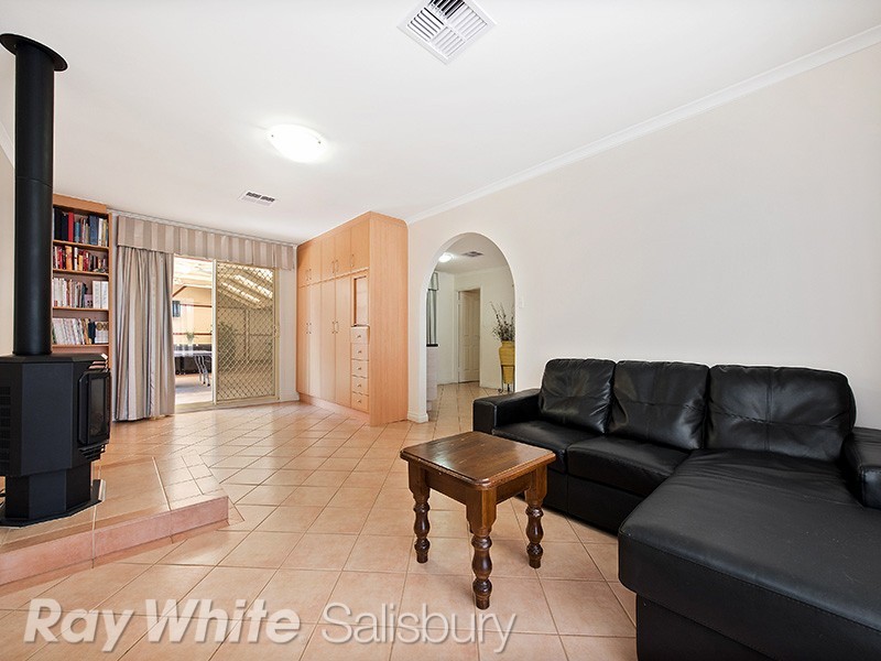 3 Niven Drive, Paralowie SA 5108