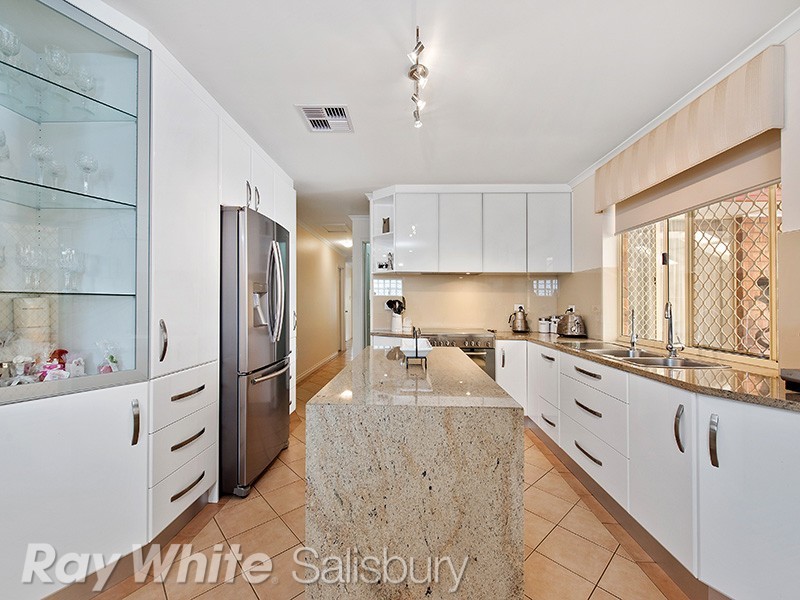 3 Niven Drive, Paralowie SA 5108