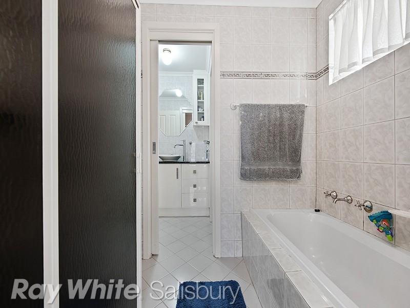 3 Niven Drive, Paralowie SA 5108