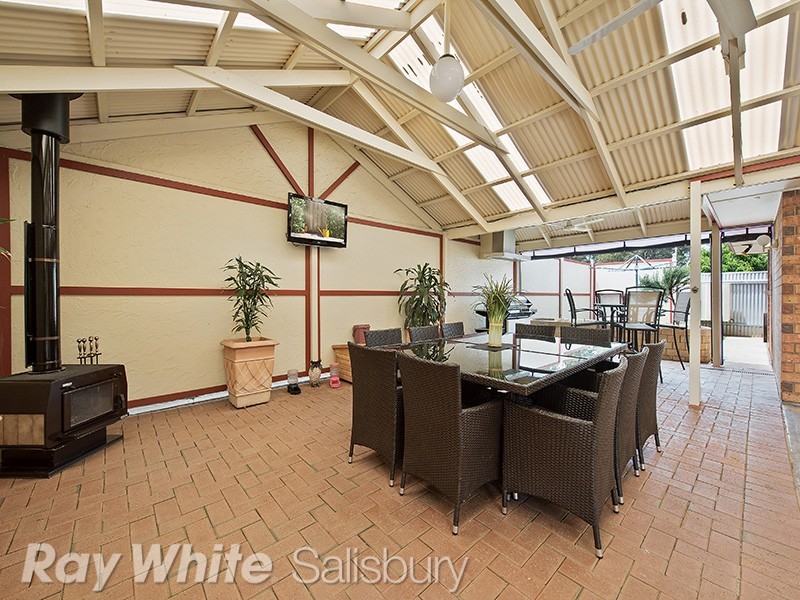 3 Niven Drive, Paralowie SA 5108