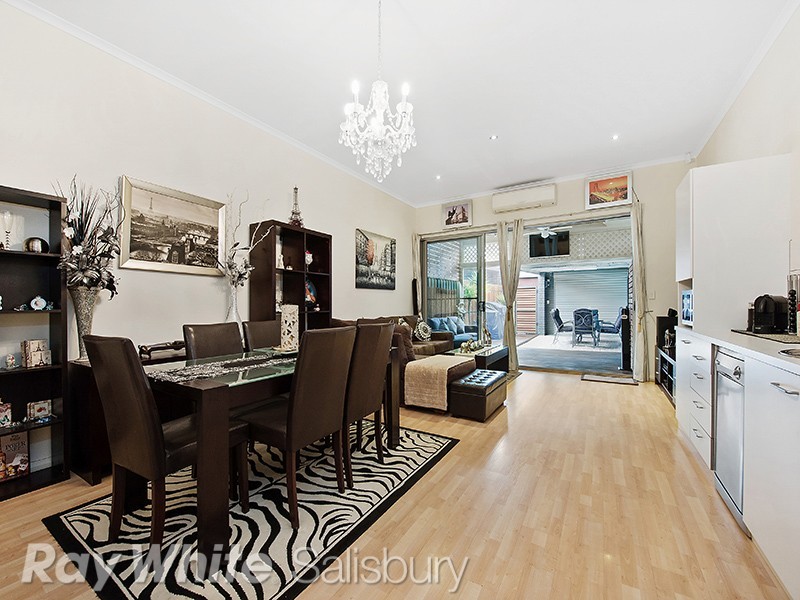 9 Templeton Street, Mawson Lakes SA 5095