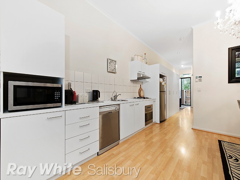 9 Templeton Street, Mawson Lakes SA 5095