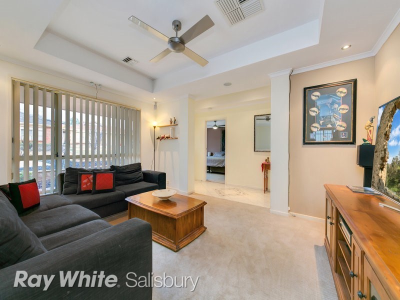 4 Chestnut Grove, Blakeview SA 5114