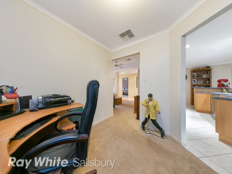 4 Chestnut Grove, Blakeview SA 5114