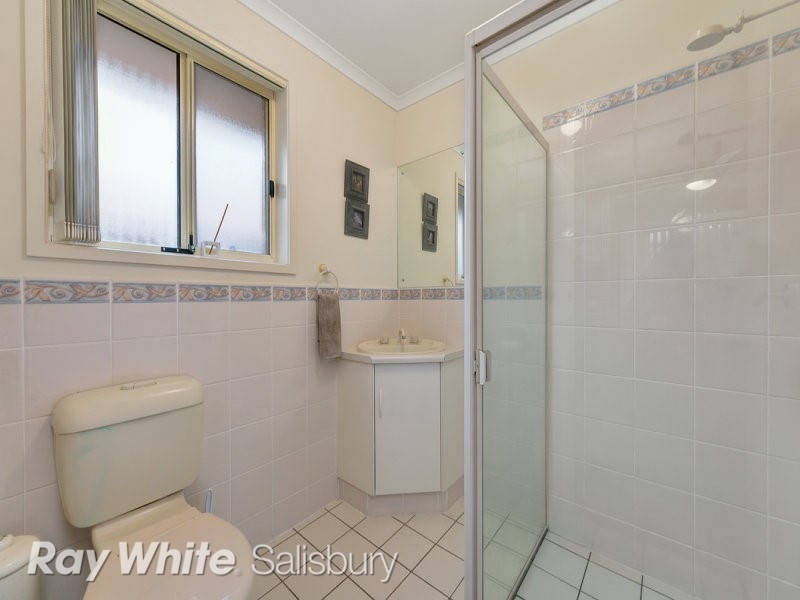 4 Chestnut Grove, Blakeview SA 5114
