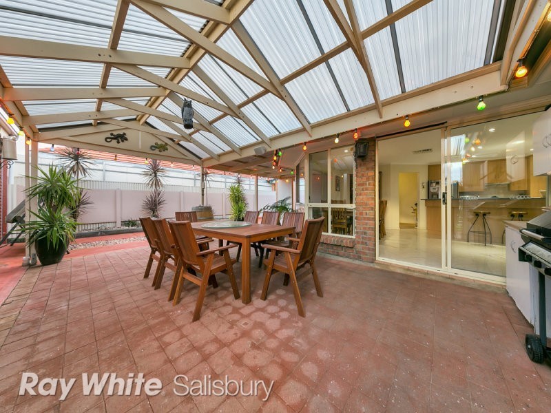 4 Chestnut Grove, Blakeview SA 5114