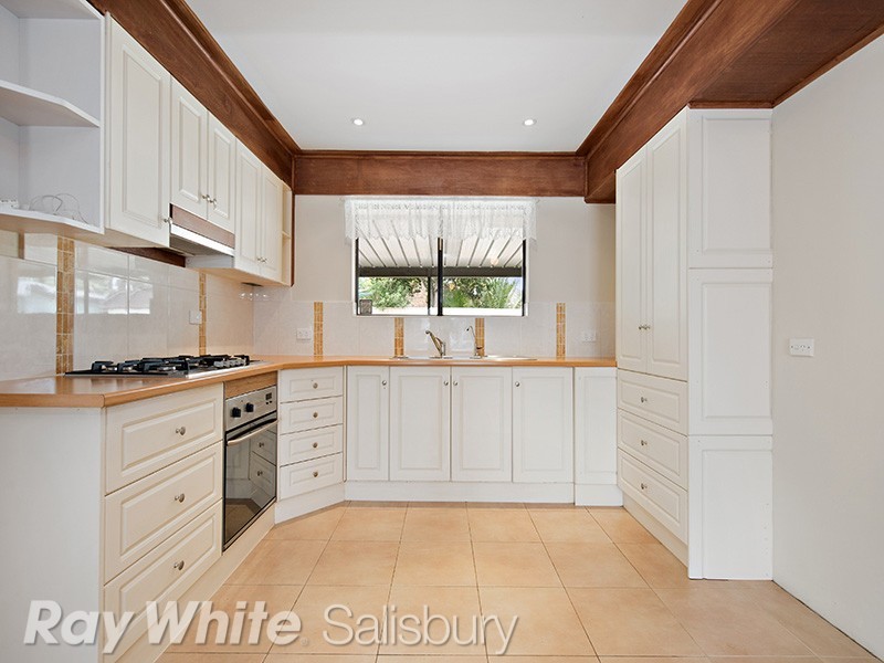 75 Gloucester Avenue, Salisbury East SA 5109