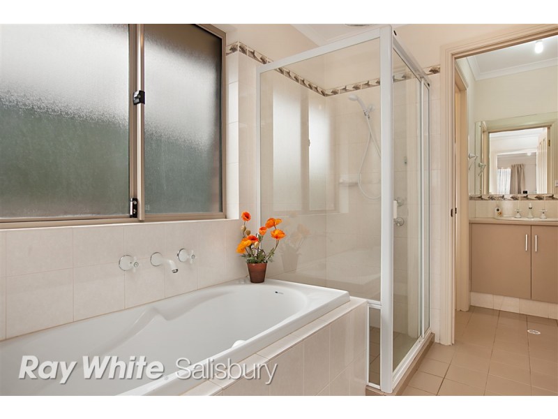 5 Oxford Court, Elizabeth Park SA 5113