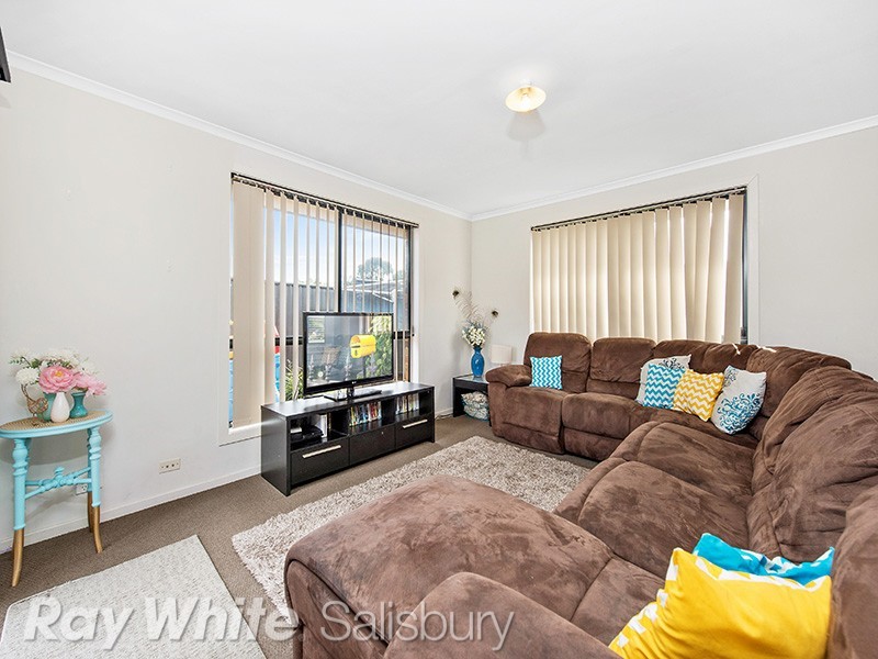 26 Almond Circuit, Munno Para West SA 5115