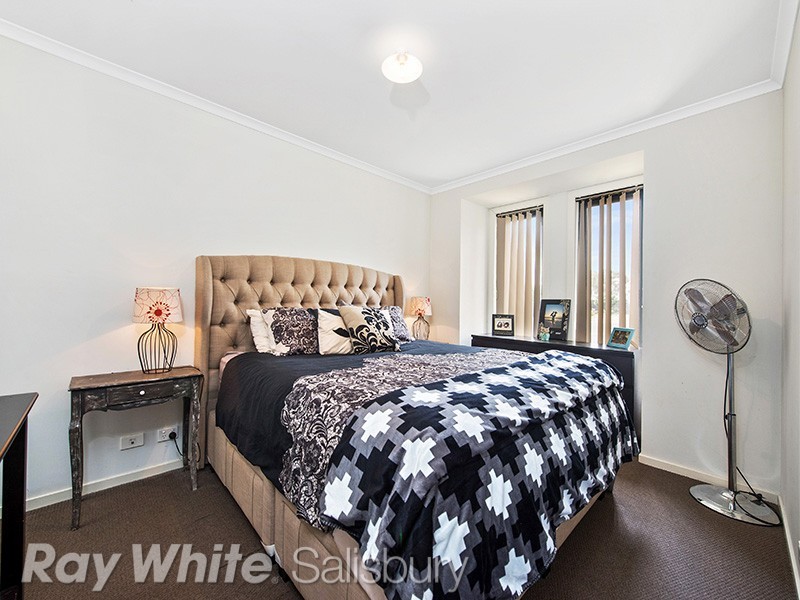26 Almond Circuit, Munno Para West SA 5115