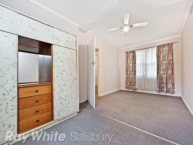 240 Midway Road, Elizabeth Downs SA 5113