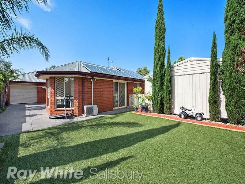 12 Carmelina Court, Parafield Gardens SA 5107
