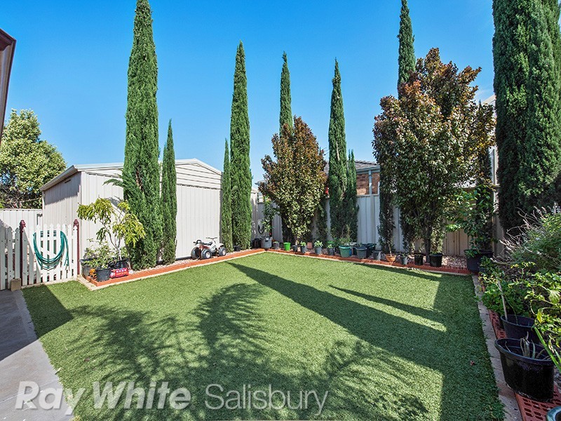 12 Carmelina Court, Parafield Gardens SA 5107