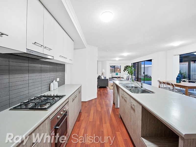 35 Banff Street, Burton SA 5110