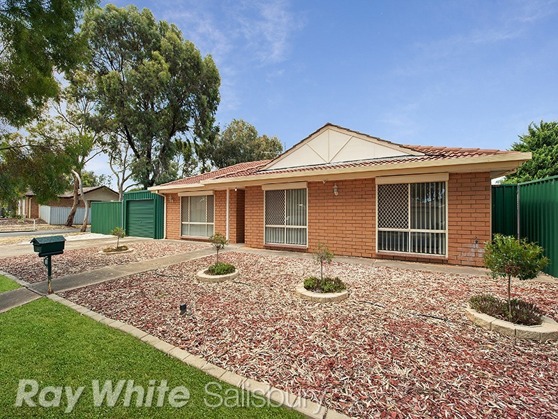 33 Lennox Drive, Paralowie SA 5108