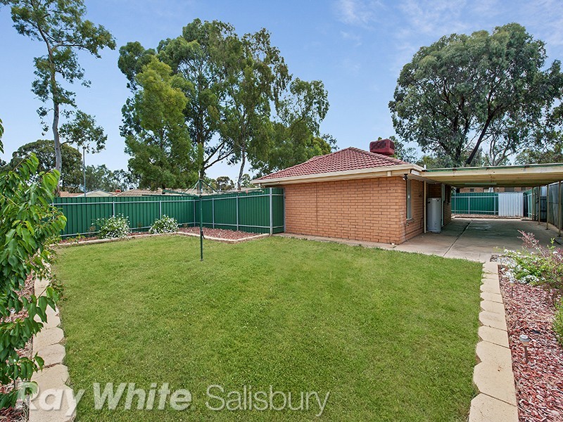 33 Lennox Drive, Paralowie SA 5108