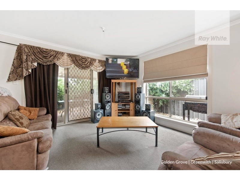 108 Lakeside Drive, Andrews Farm SA 5114