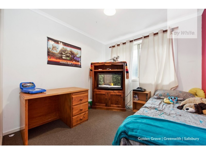 108 Lakeside Drive, Andrews Farm SA 5114