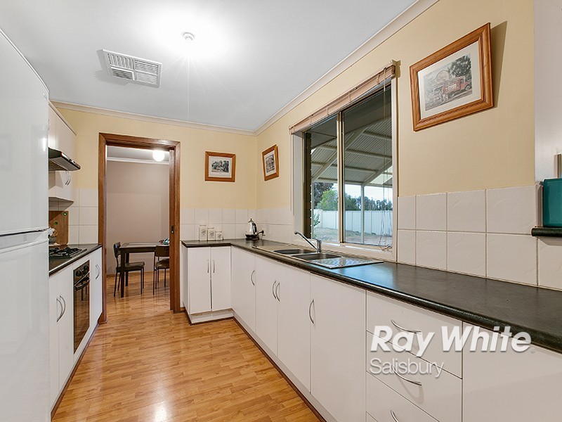 10 Majestic Avenue, Paralowie SA 5108