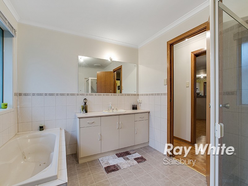 10 Majestic Avenue, Paralowie SA 5108