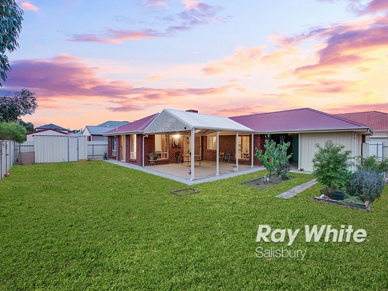 10 Majestic Avenue, Paralowie SA 5108