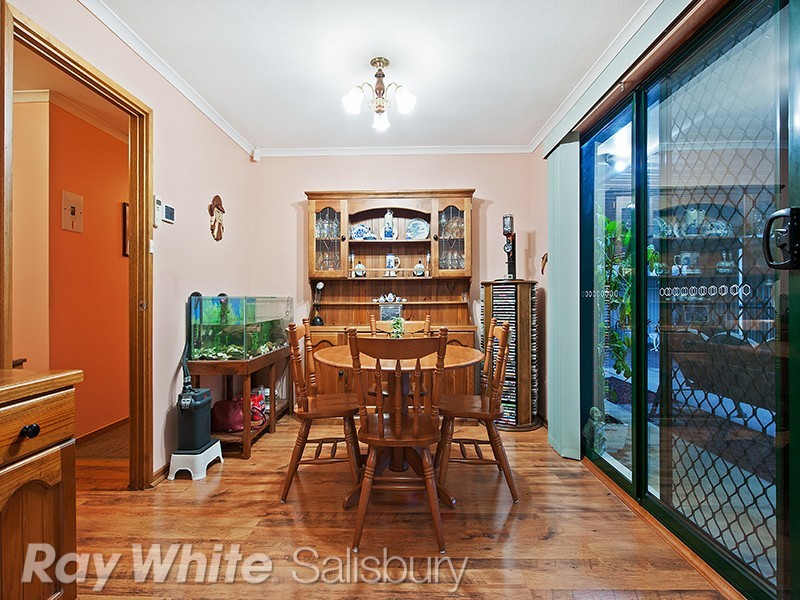 4 Eugene Crescent, Parafield Gardens SA 5107