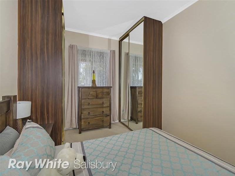 23 Longleat Road, Elizabeth Vale SA 5112