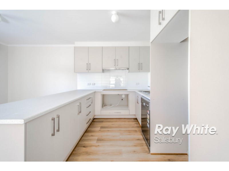 2/15 Springfield Avenue, Direk SA 5110