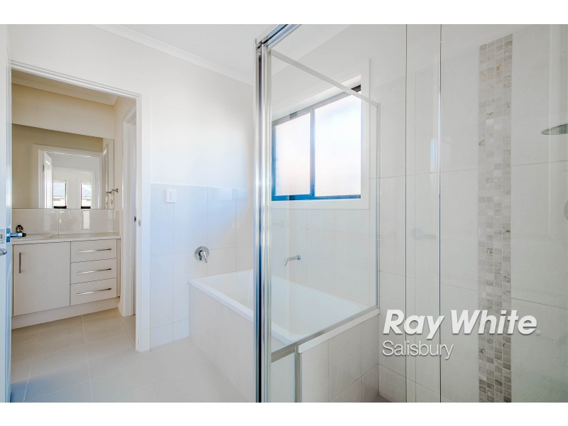 2/15 Springfield Avenue, Direk SA 5110