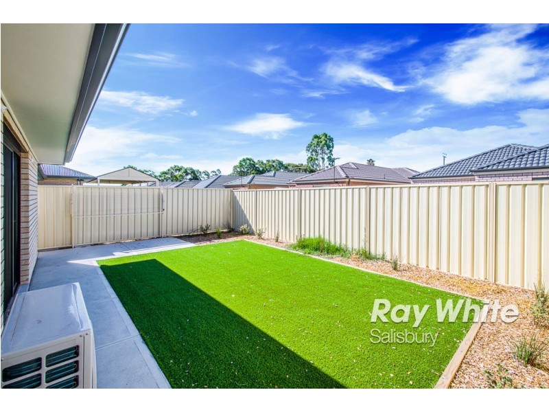 2/15 Springfield Avenue, Direk SA 5110