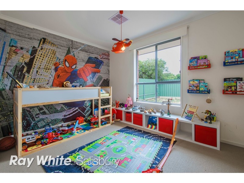 3 Paul Court, Paralowie SA 5108