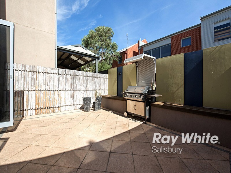 9 Robinson Street, Mawson Lakes SA 5095