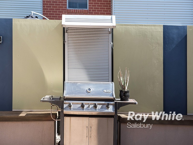 9 Robinson Street, Mawson Lakes SA 5095