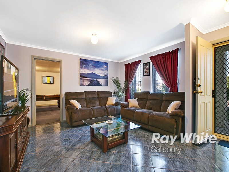 15 Columbia Street, Paralowie SA 5108