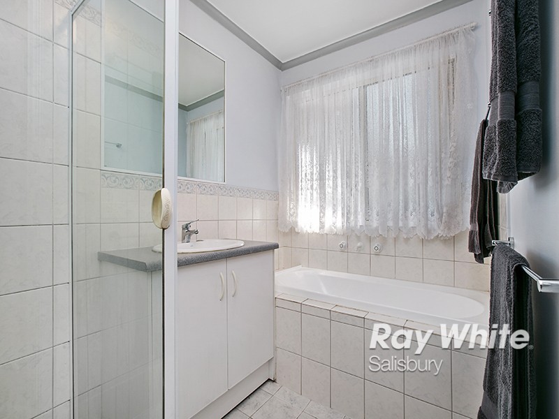 15 Columbia Street, Paralowie SA 5108