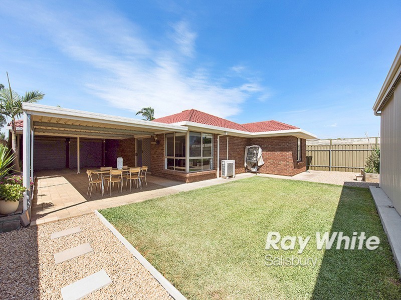 14 Finch Close, Andrews Farm SA 5114