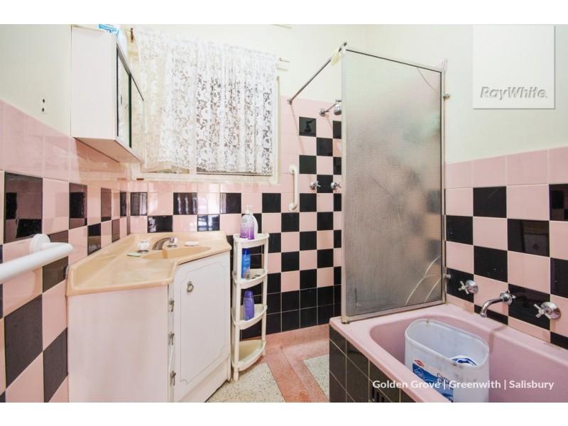 69 Martins Road, Salisbury Downs SA 5108