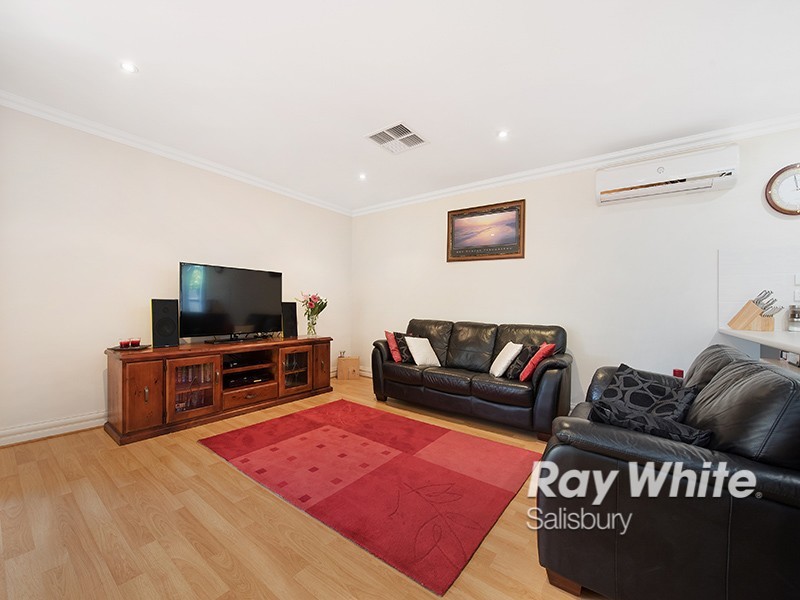 10D Barker Street, Willaston SA 5118