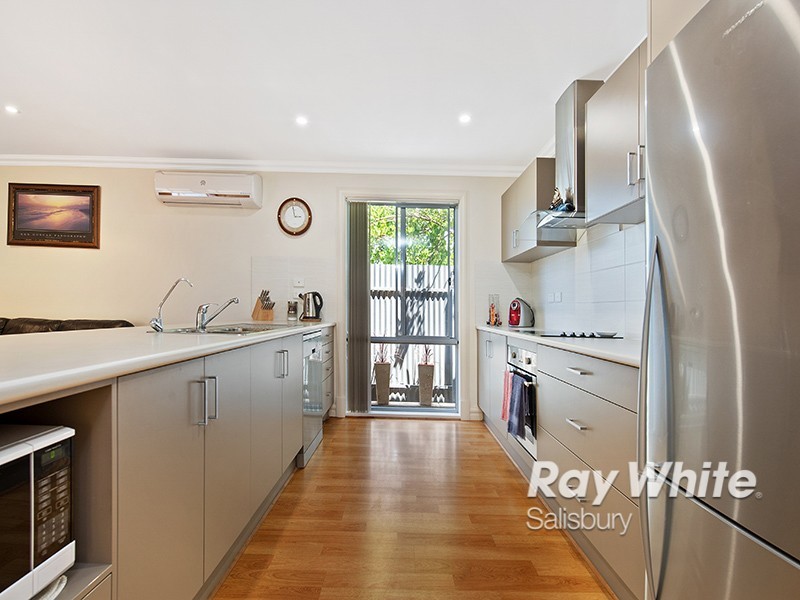 10D Barker Street, Willaston SA 5118